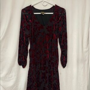 Elegant Red Floral Velvet Dress